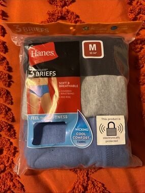 🔥🔥NWT🔥🔥Men’s Hames 3 pk Briefs